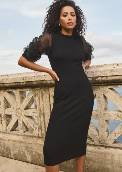 Sale Cotton Club Bodycon jurk met sheer mouwen zwart