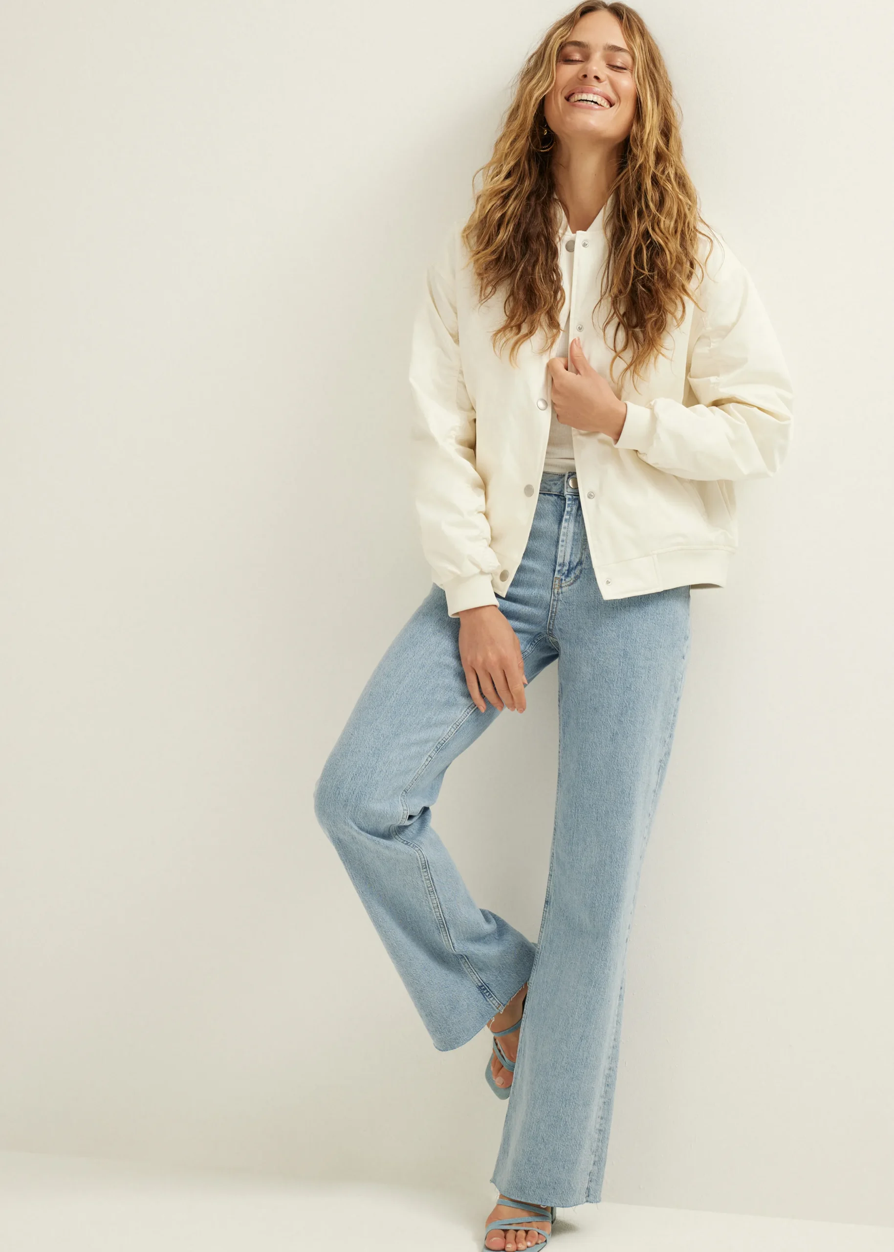 Outlet Cotton Club Bomberjack met klassieke look ecru
