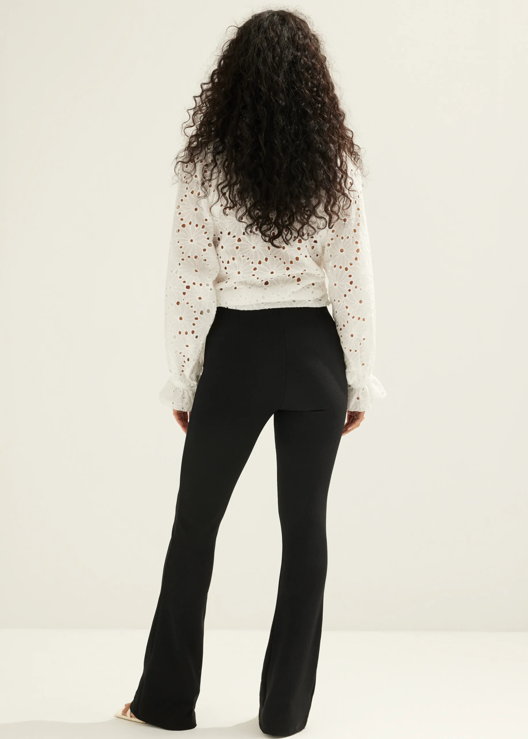 Best Cotton Club Flare Legging Rib zwart