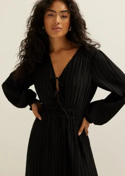 Fashion Cotton Club Maxi plisse jurk zwart