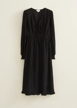 Fashion Cotton Club Maxi plisse jurk zwart