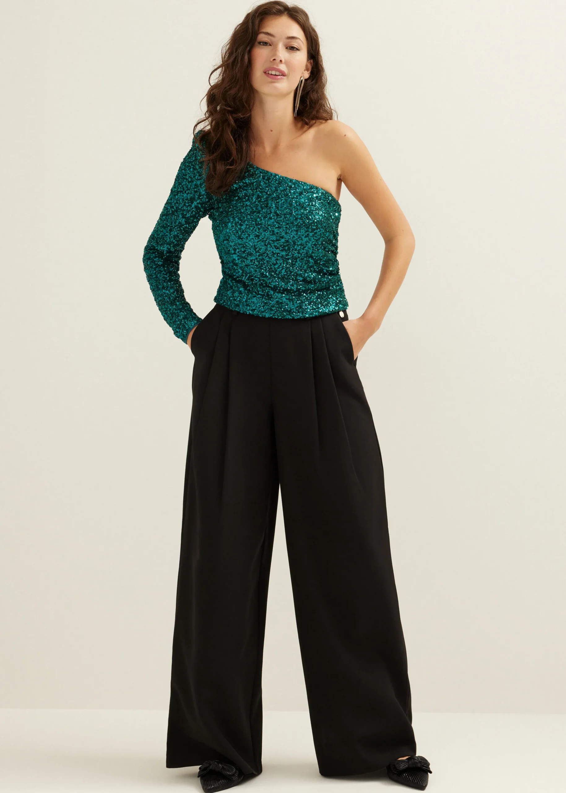 Fashion Cotton Club One-shoulder top met pailletten donkeraqua