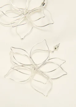 Clearance Cotton Club Oorbellen met bloem zilver