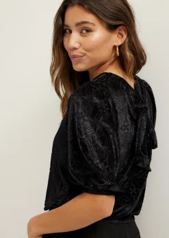 New Cotton Club Velvet top met striksluiting zwart